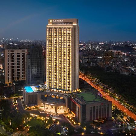 Dongguan Dongcheng International Hotel - Free Shuttle Buses For Executive Room Guests During Canton Fair מראה חיצוני תמונה