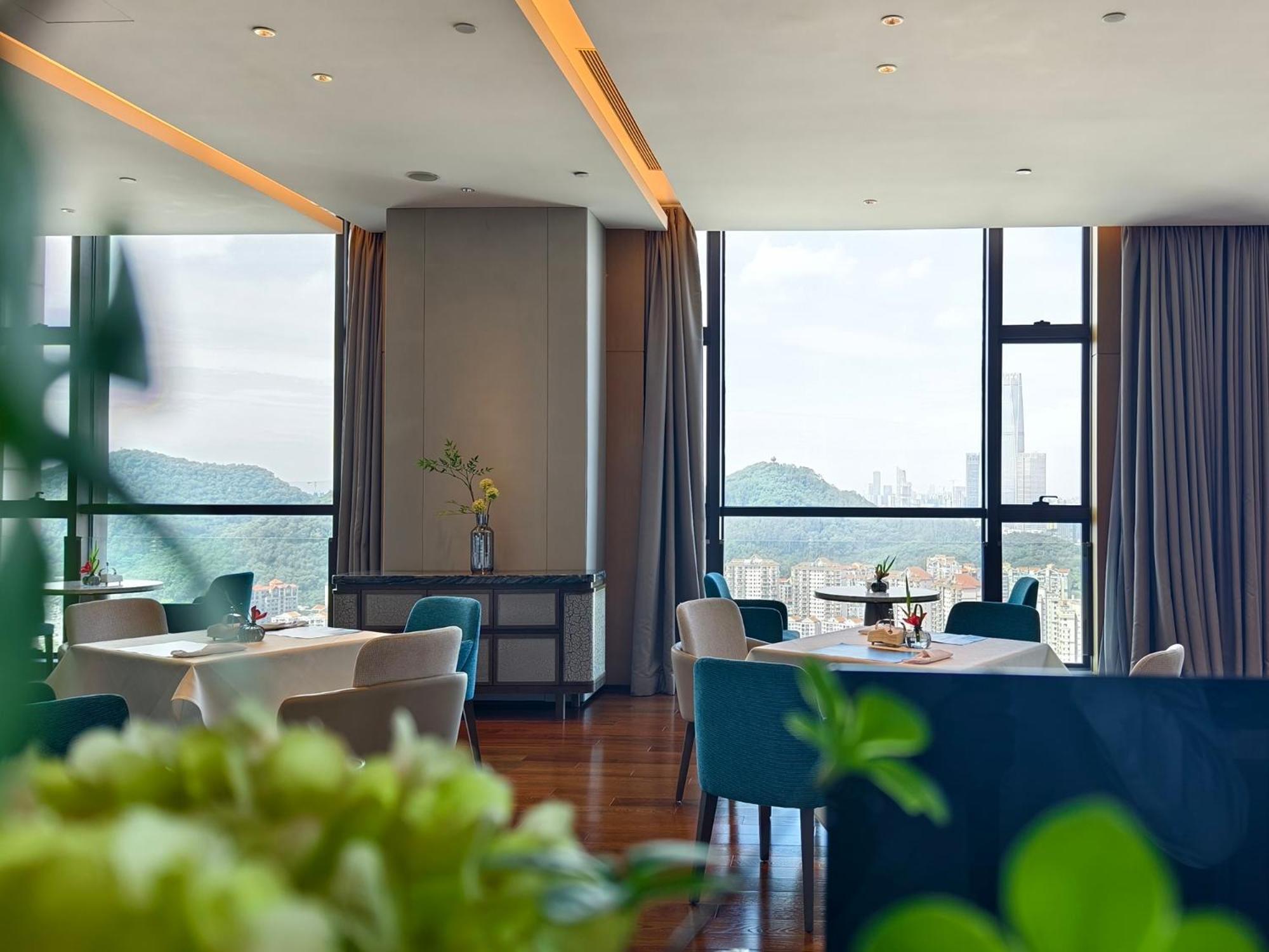 Dongguan Dongcheng International Hotel - Free Shuttle Buses For Executive Room Guests During Canton Fair מראה חיצוני תמונה