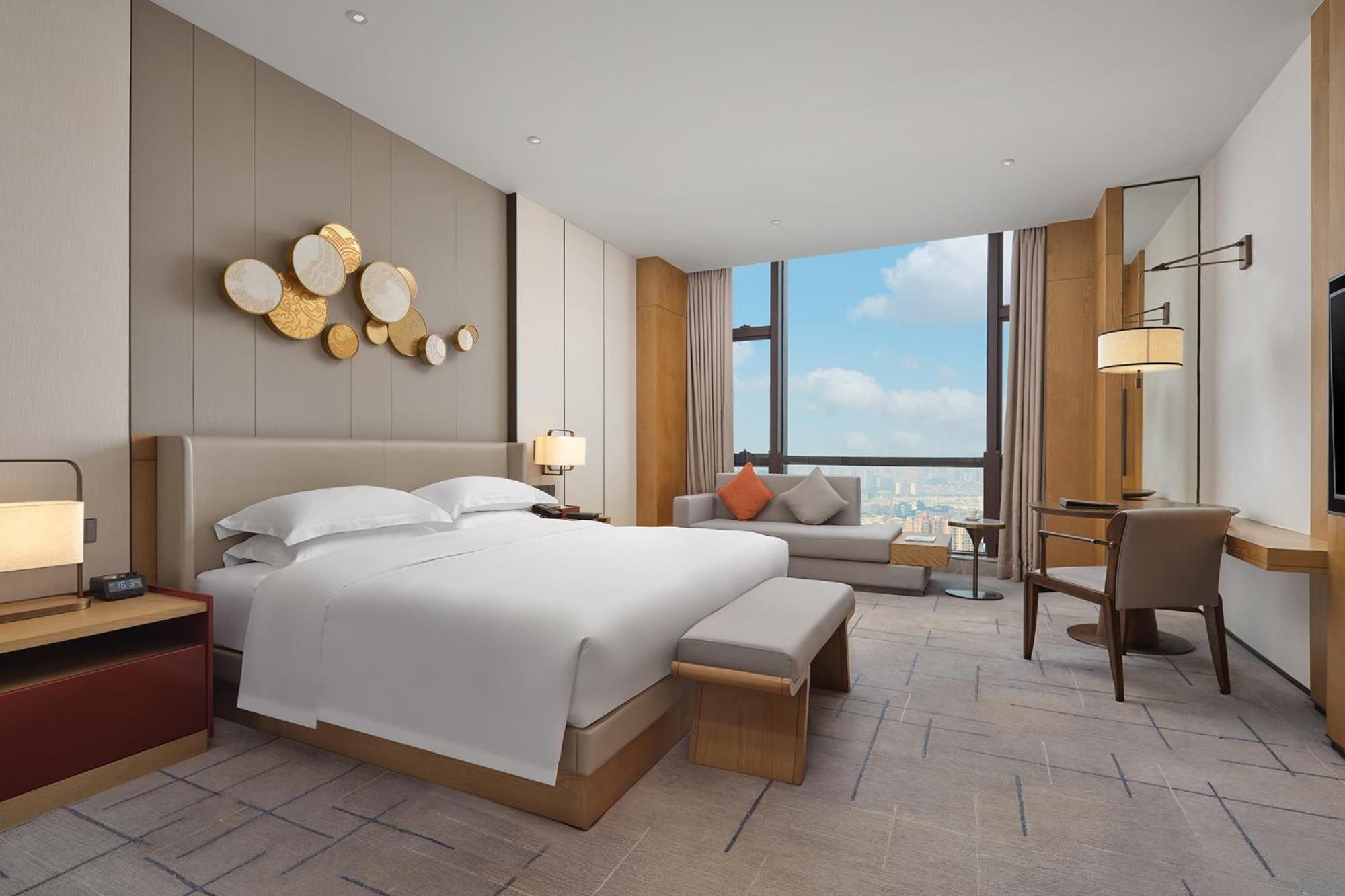 Dongguan Dongcheng International Hotel - Free Shuttle Buses For Executive Room Guests During Canton Fair מראה חיצוני תמונה