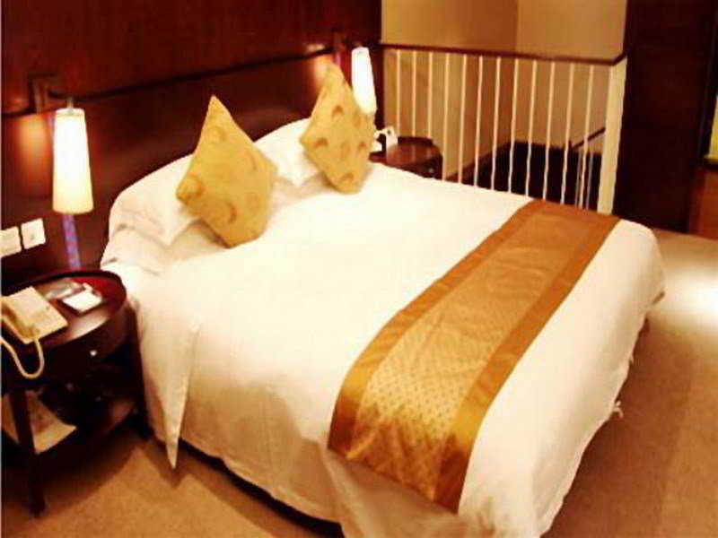 Dongguan Dongcheng International Hotel - Free Shuttle Buses For Executive Room Guests During Canton Fair מראה חיצוני תמונה