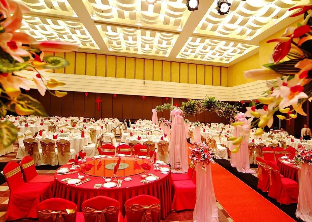 Dongguan Dongcheng International Hotel - Free Shuttle Buses For Executive Room Guests During Canton Fair מראה חיצוני תמונה
