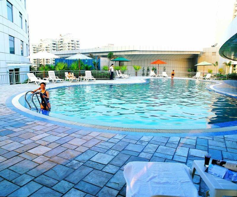 Dongguan Dongcheng International Hotel - Free Shuttle Buses For Executive Room Guests During Canton Fair מראה חיצוני תמונה